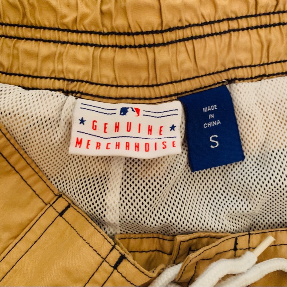 MLB Milwaukee Brewers G-III Swim Trunks - Picture 4 of 7